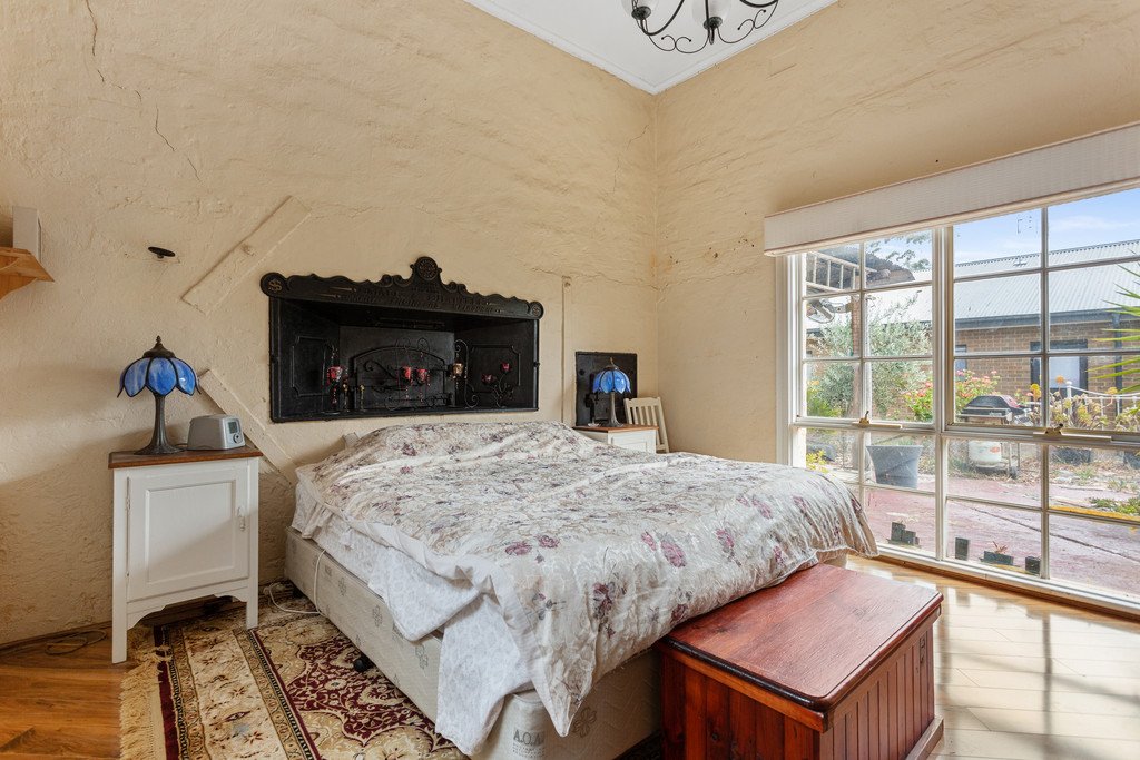 61 Commercial Road TARNAGULLA 12
