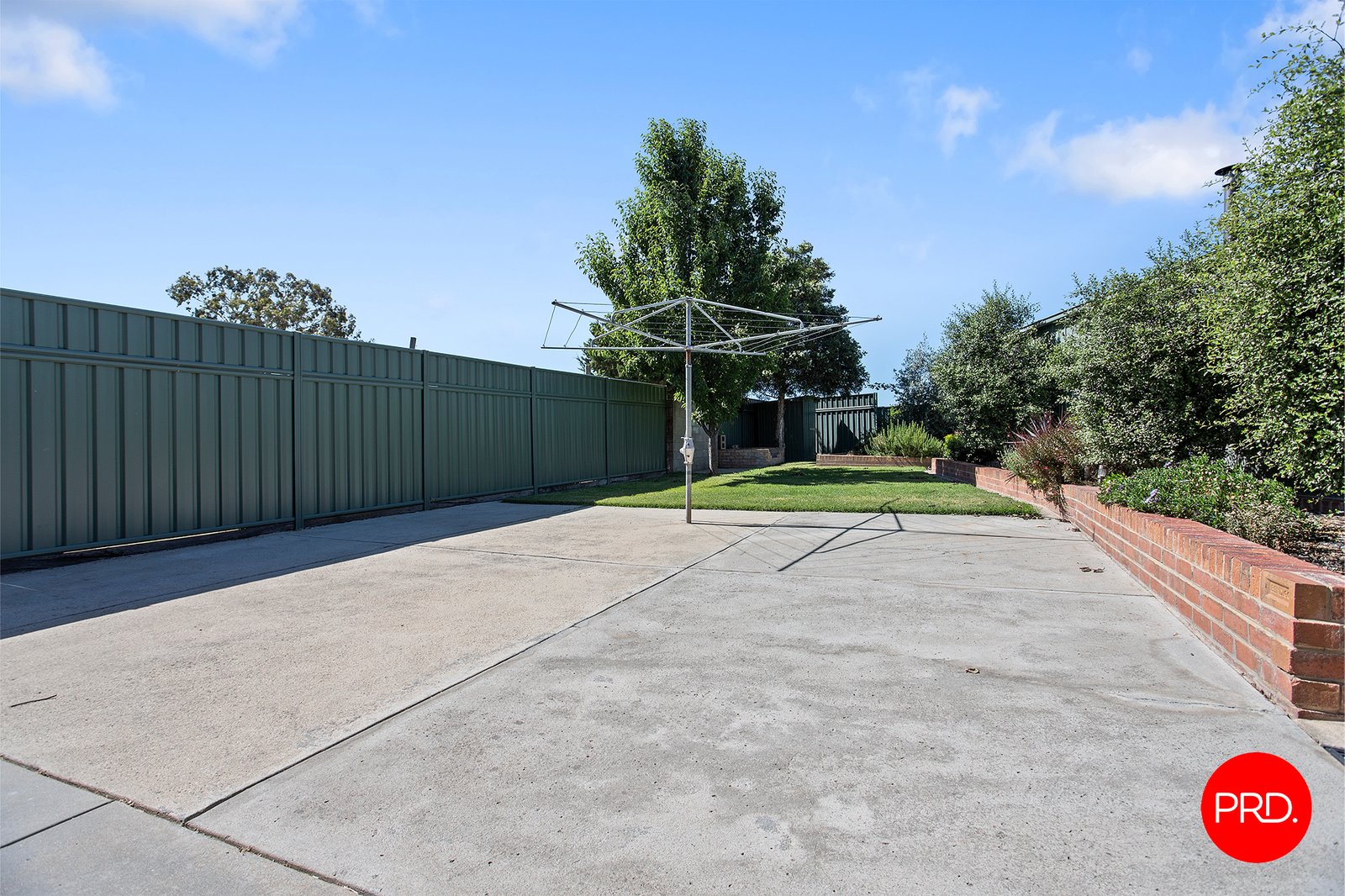 61 Derwent Drive LONG GULLY 12
