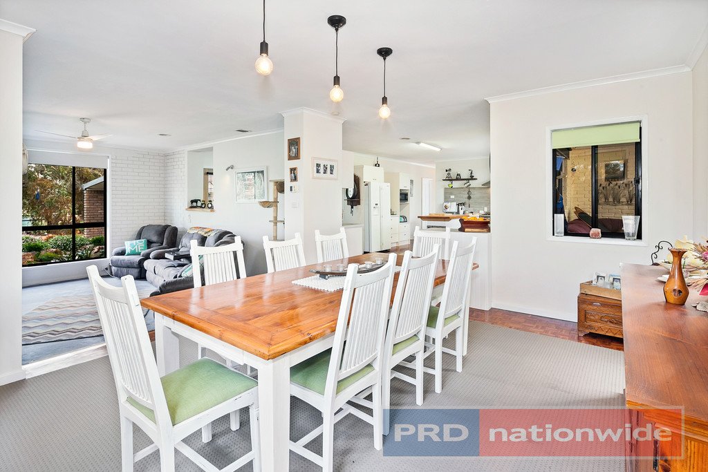 61 Egerton-Bungeeltap Road MOUNT EGERTON 7