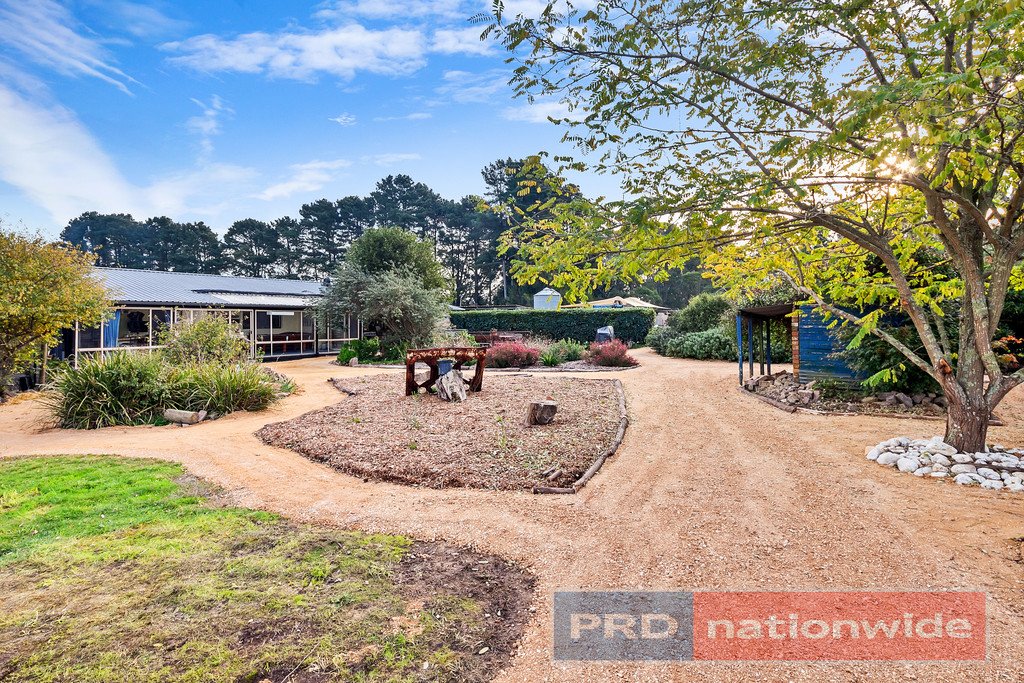 61 Egerton-Bungeeltap Road MOUNT EGERTON 14