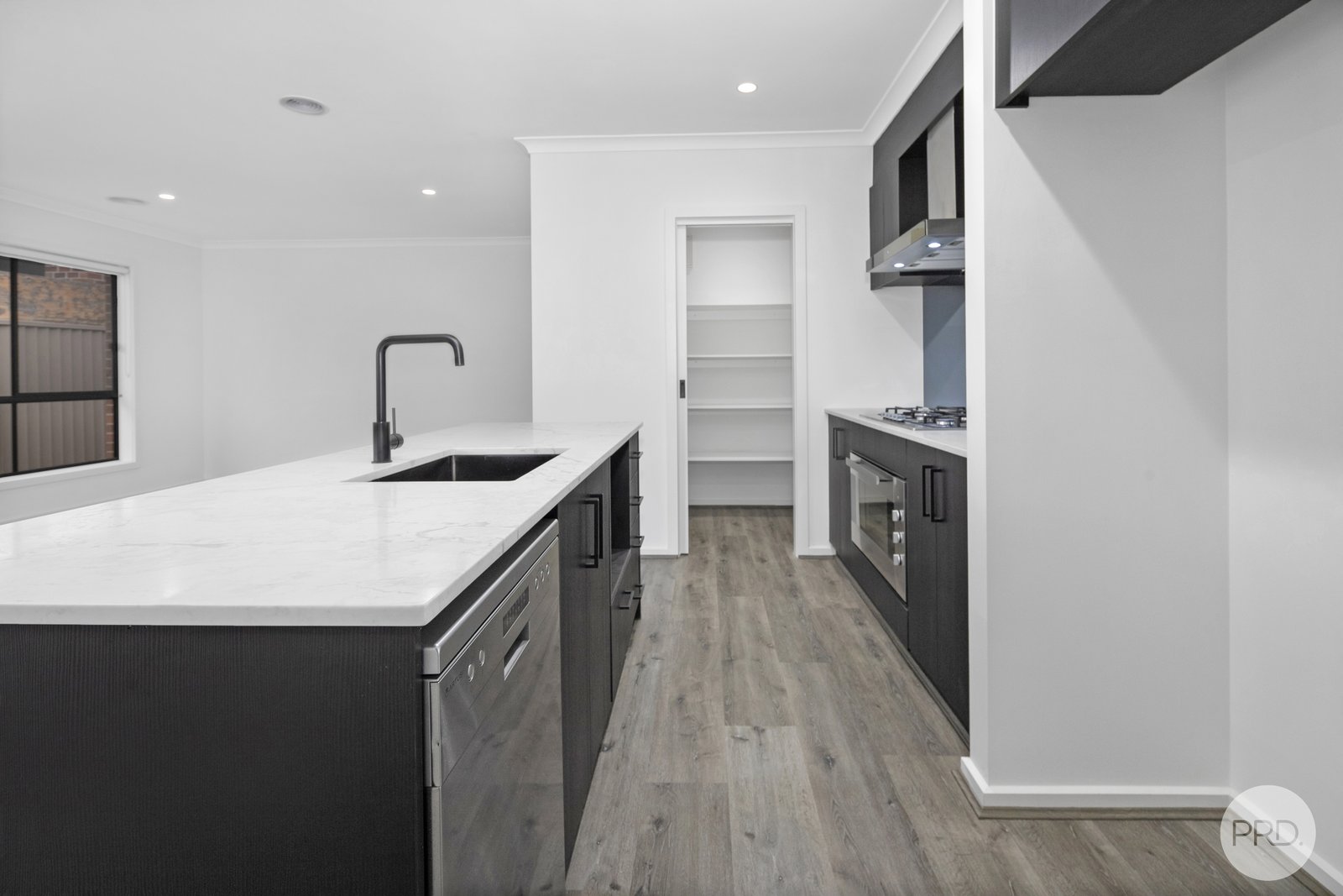 61 Elegante Road WINTER VALLEY 3