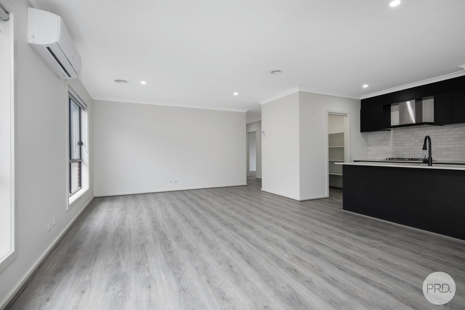 61 Elegante Road WINTER VALLEY 5