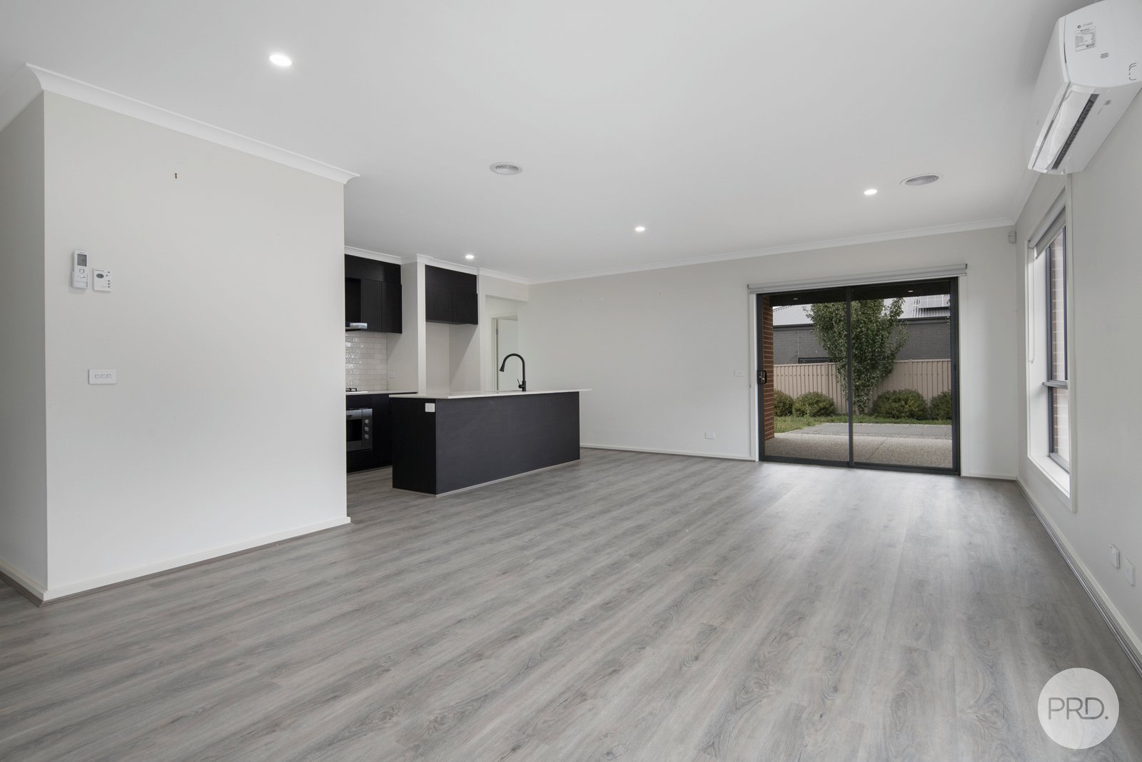 61 Elegante Road WINTER VALLEY 6