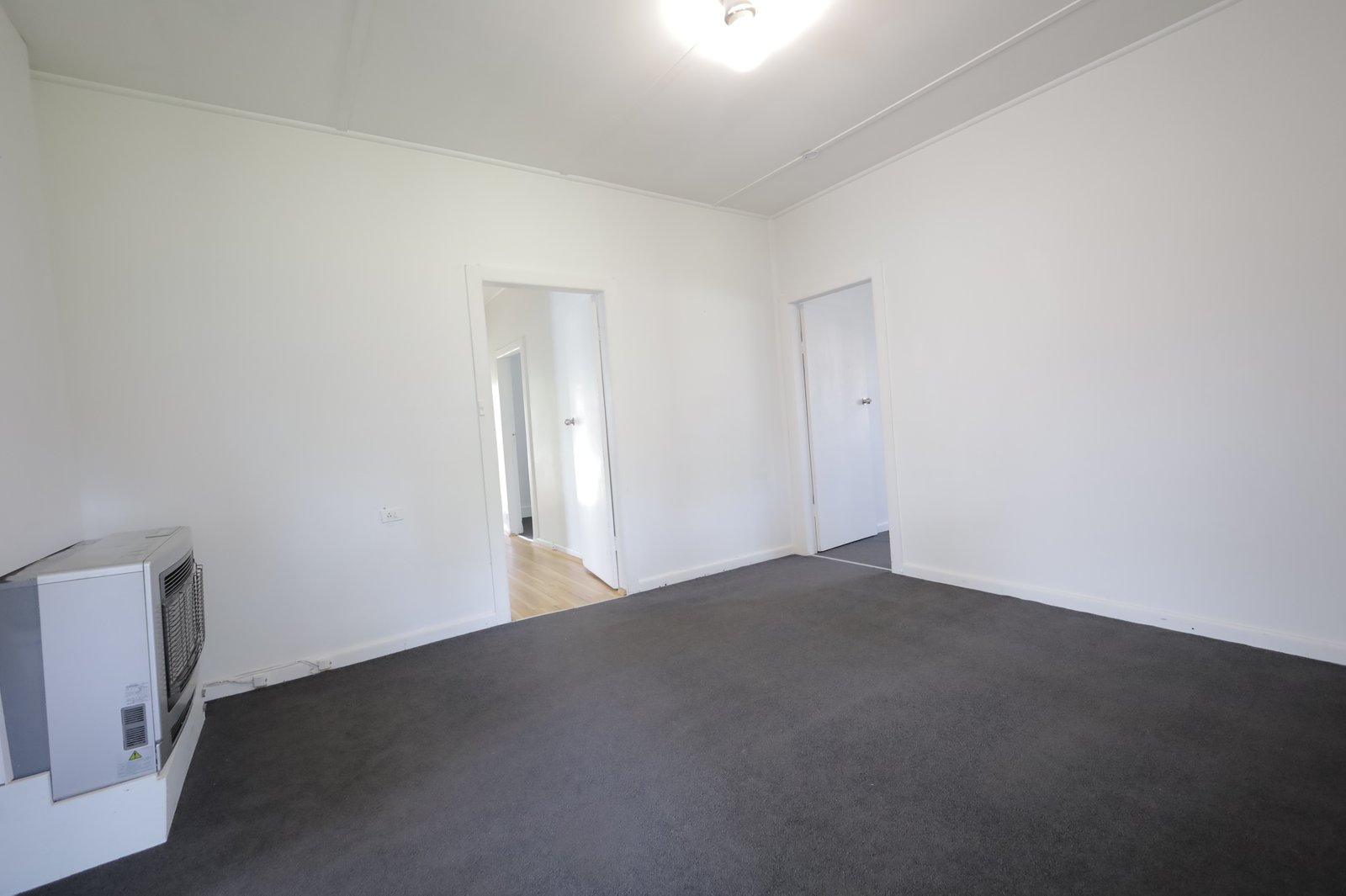 61 Gardiner Road ORANGE 4