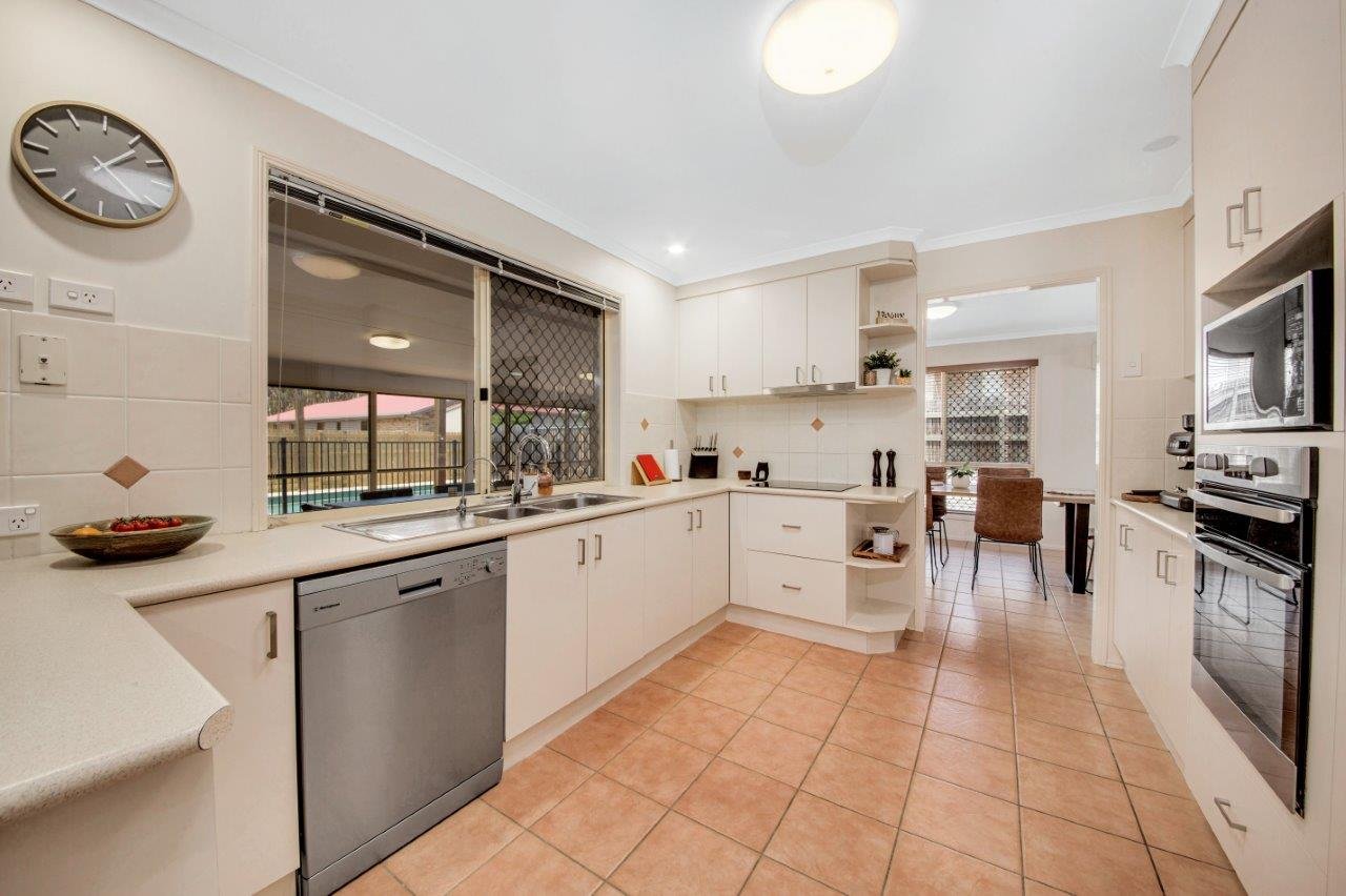 61 Geoffrey Thomas Drive TANNUM SANDS 6