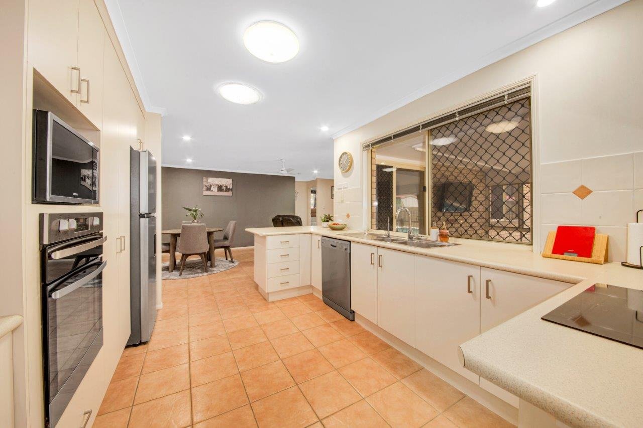 61 Geoffrey Thomas Drive TANNUM SANDS 7