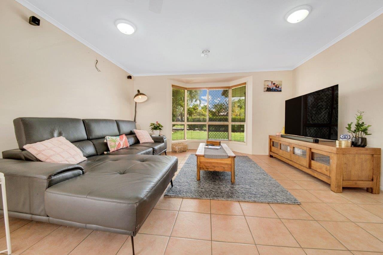 61 Geoffrey Thomas Drive TANNUM SANDS 9