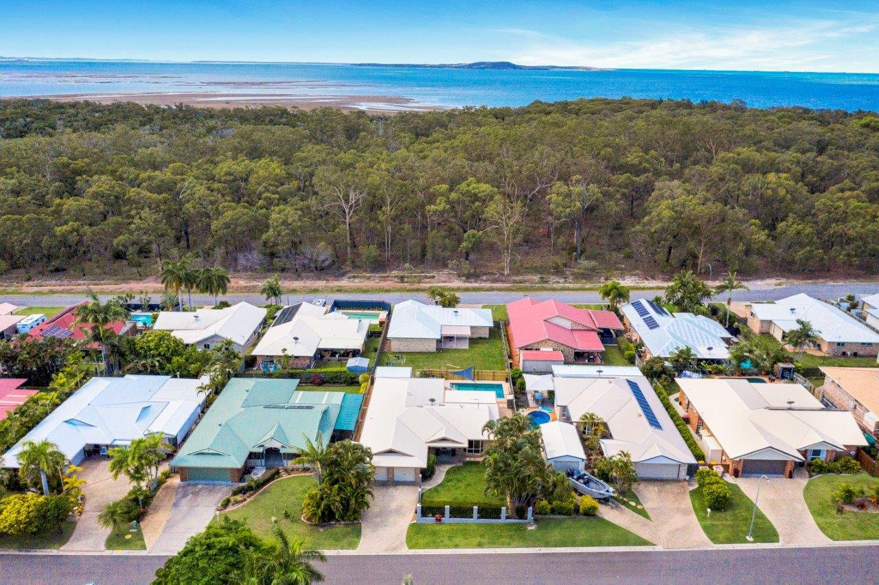 61 Geoffrey Thomas Drive TANNUM SANDS 21