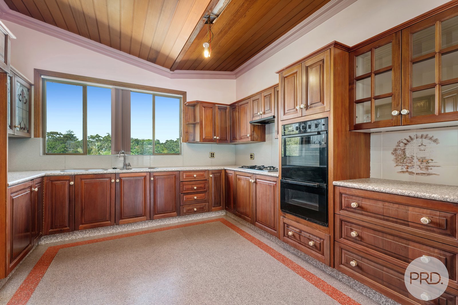 61 Government Road NELSON BAY 9