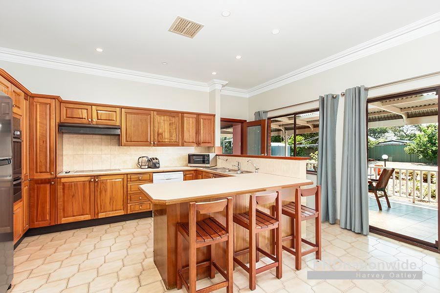61 Gungah Bay Road OATLEY 3