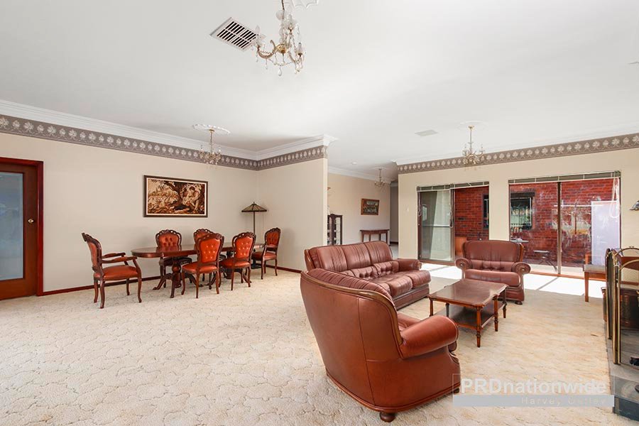 61 Gungah Bay Road OATLEY 8