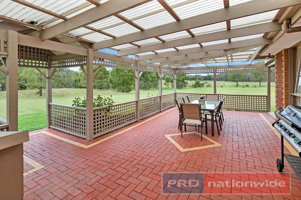 61 Hillcrest Road SMYTHESDALE 3