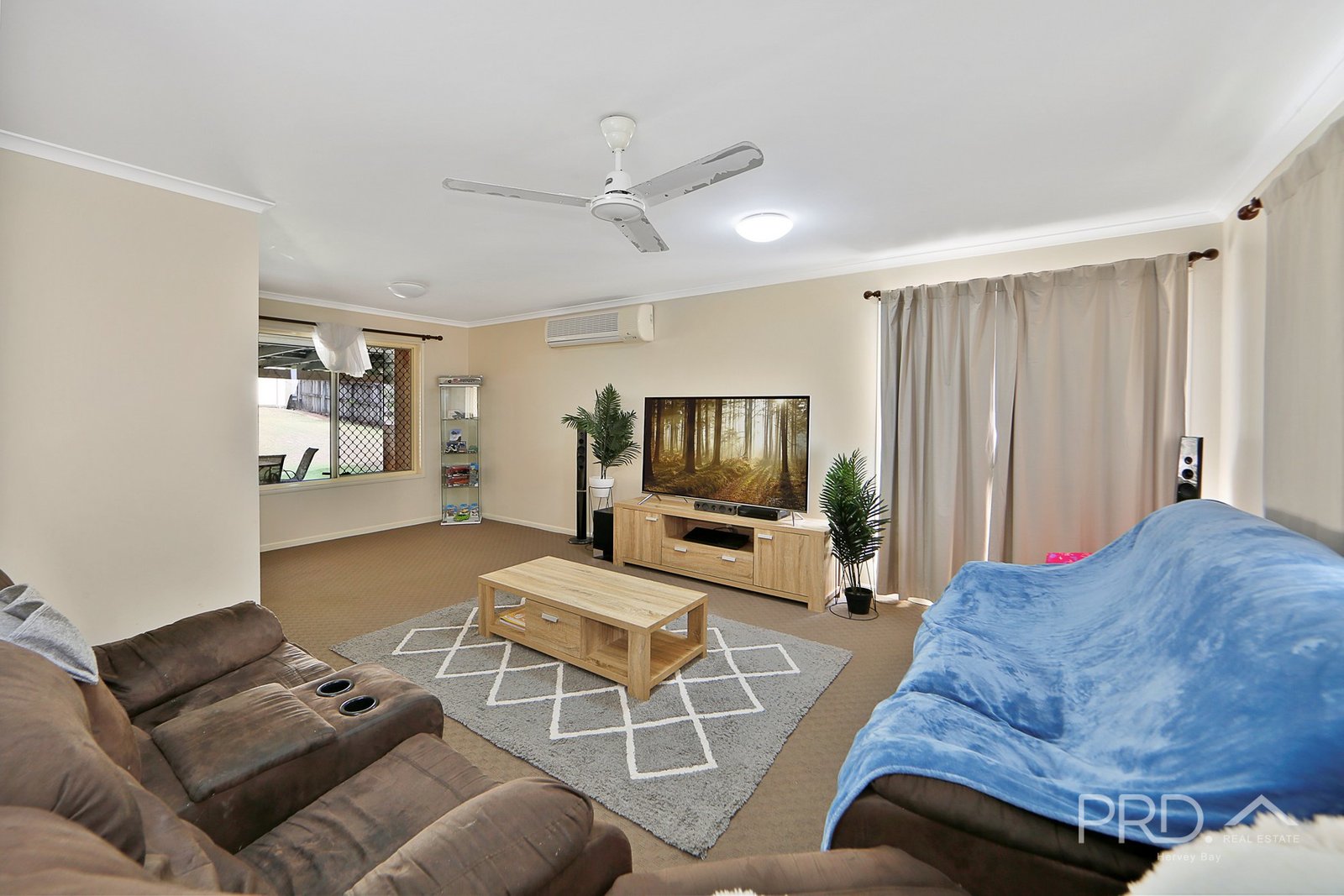 61 Julie Anne Street URRAWEEN 8