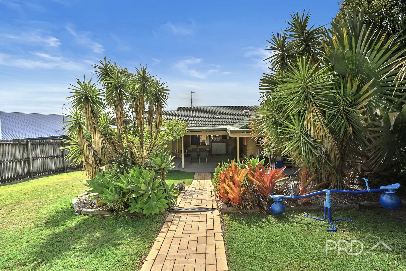 61 Julie Anne Street URRAWEEN 26