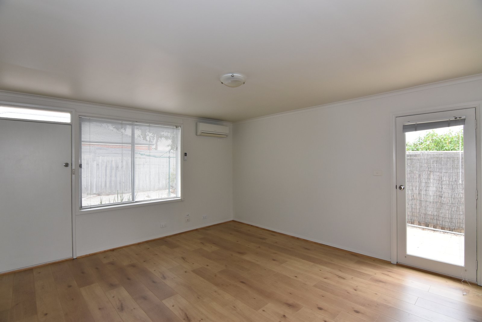 Gallery: 6/1 Kinnordy Court