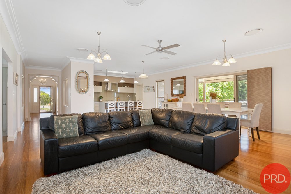 61 Largs Avenue LARGS 5