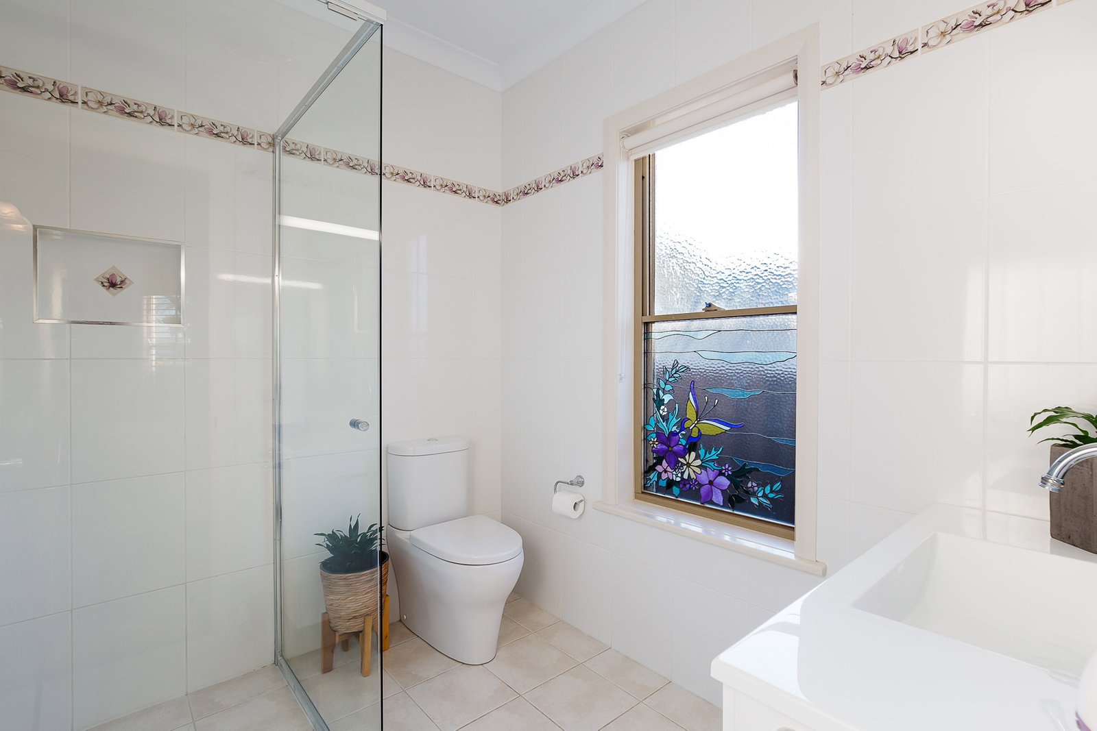 61 Largs Avenue LARGS 10