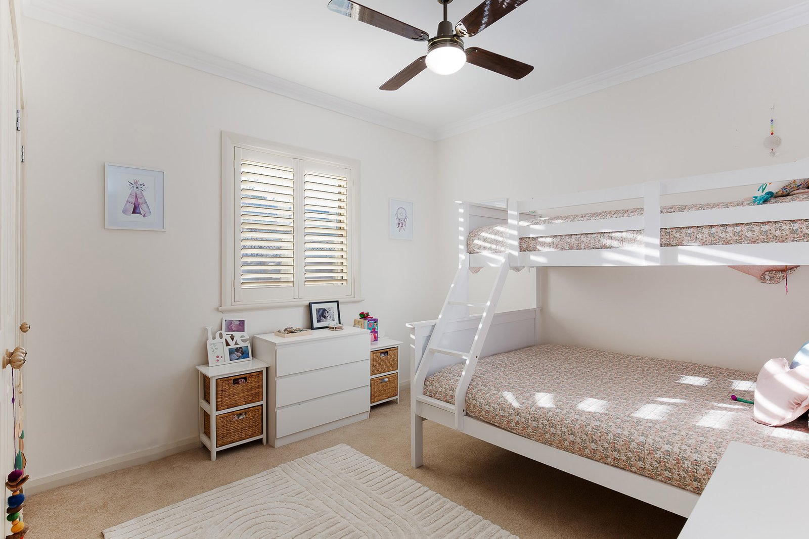 61 Largs Avenue LARGS 13