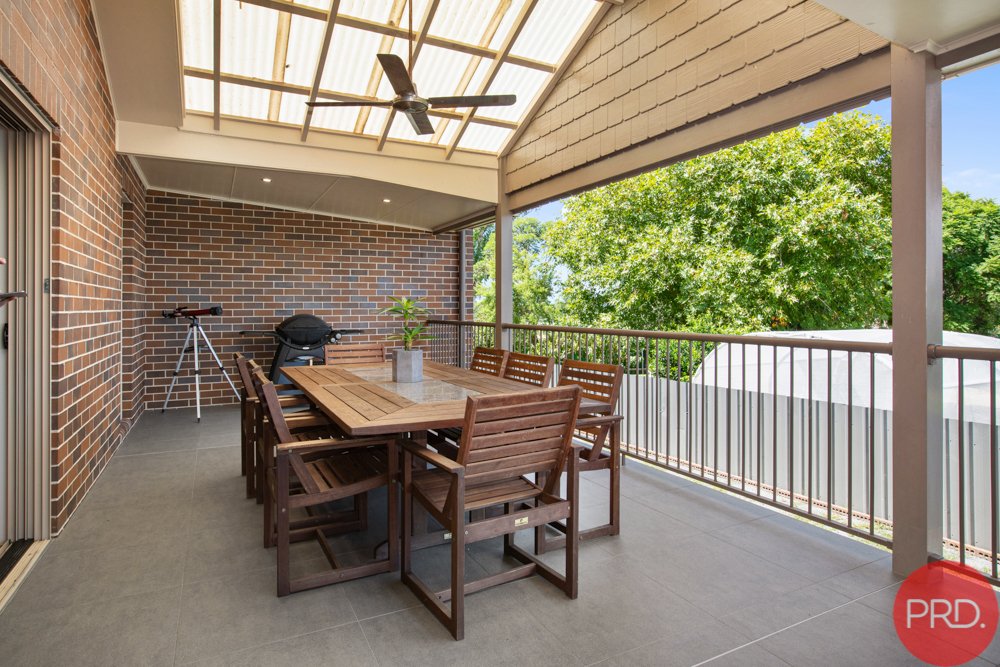 61 Largs Avenue LARGS 19