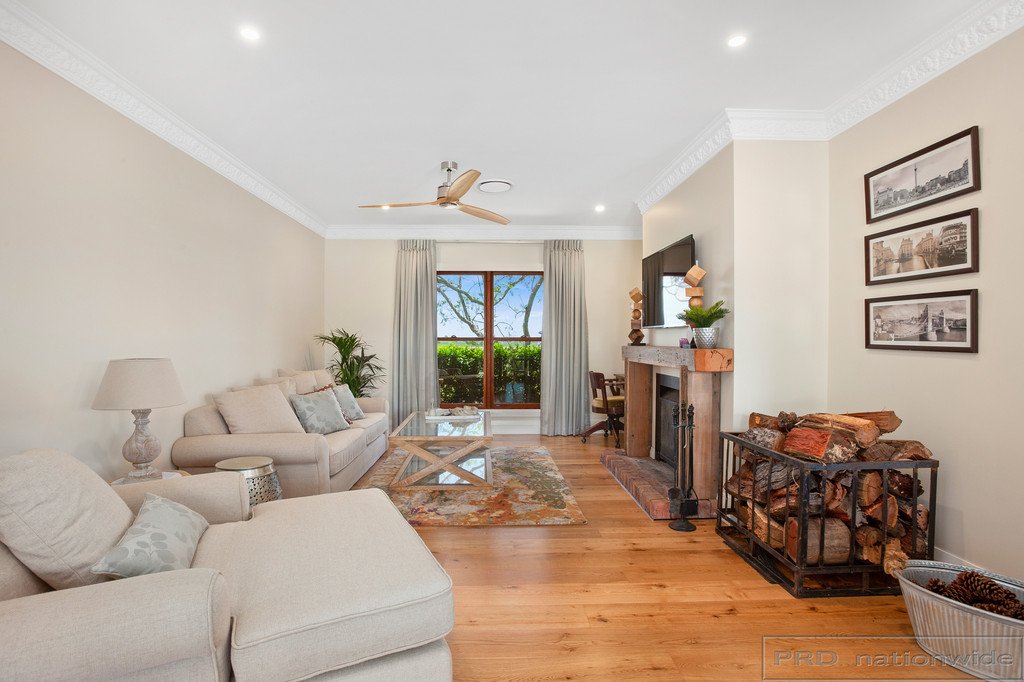 61 Lenaghans Drive BLACK HILL 7