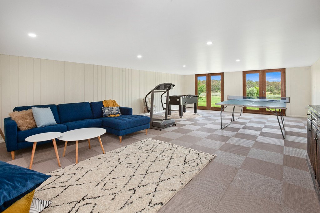 61 Lenaghans Drive BLACK HILL 24