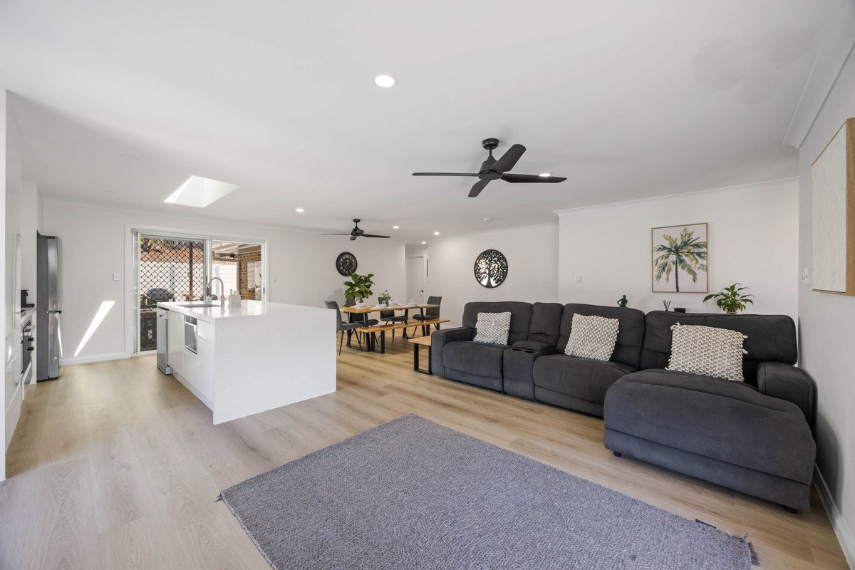 61 Leviathan Drive Mudgeeraba 10