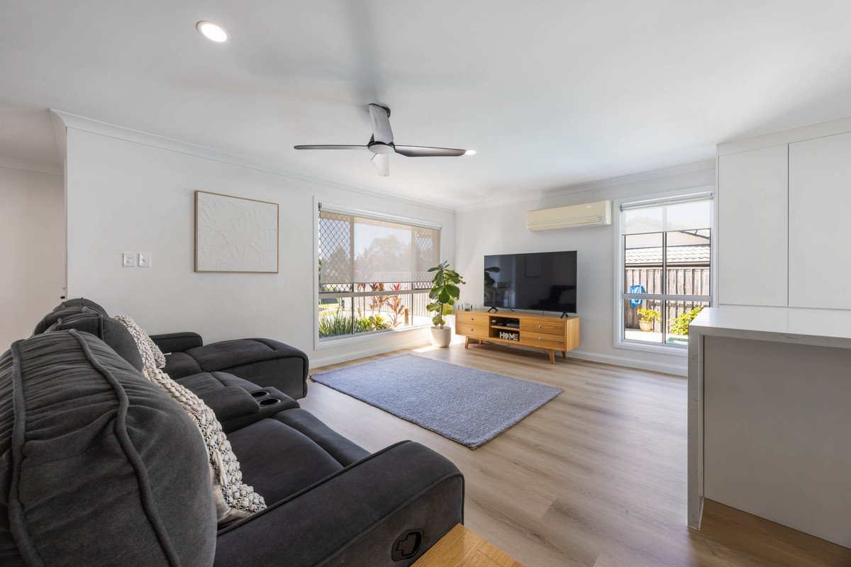 61 Leviathan Drive Mudgeeraba 11