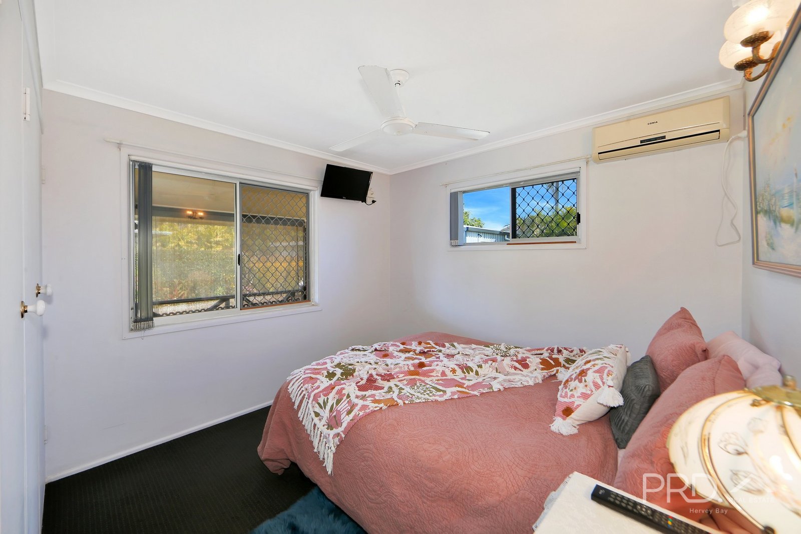 61 Limpus Street URANGAN 19