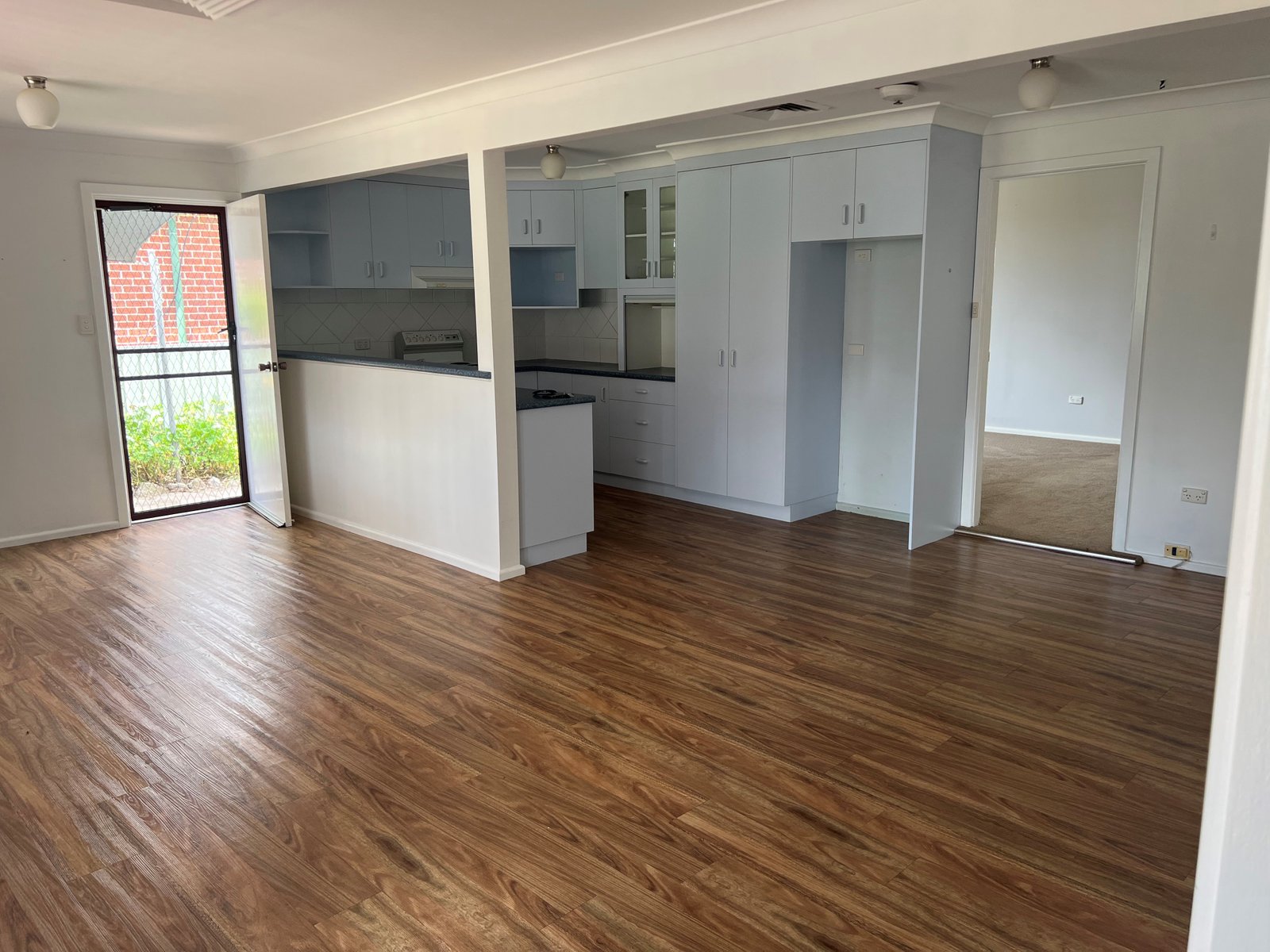 61 Mathews Street TAMWORTH 2