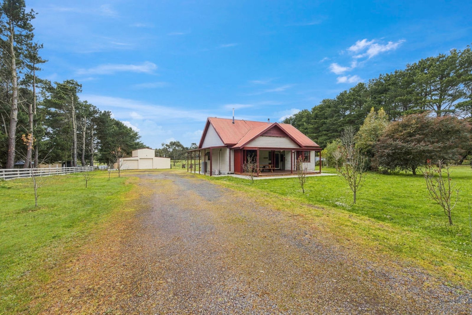Gallery: 61 Melaleuca Road