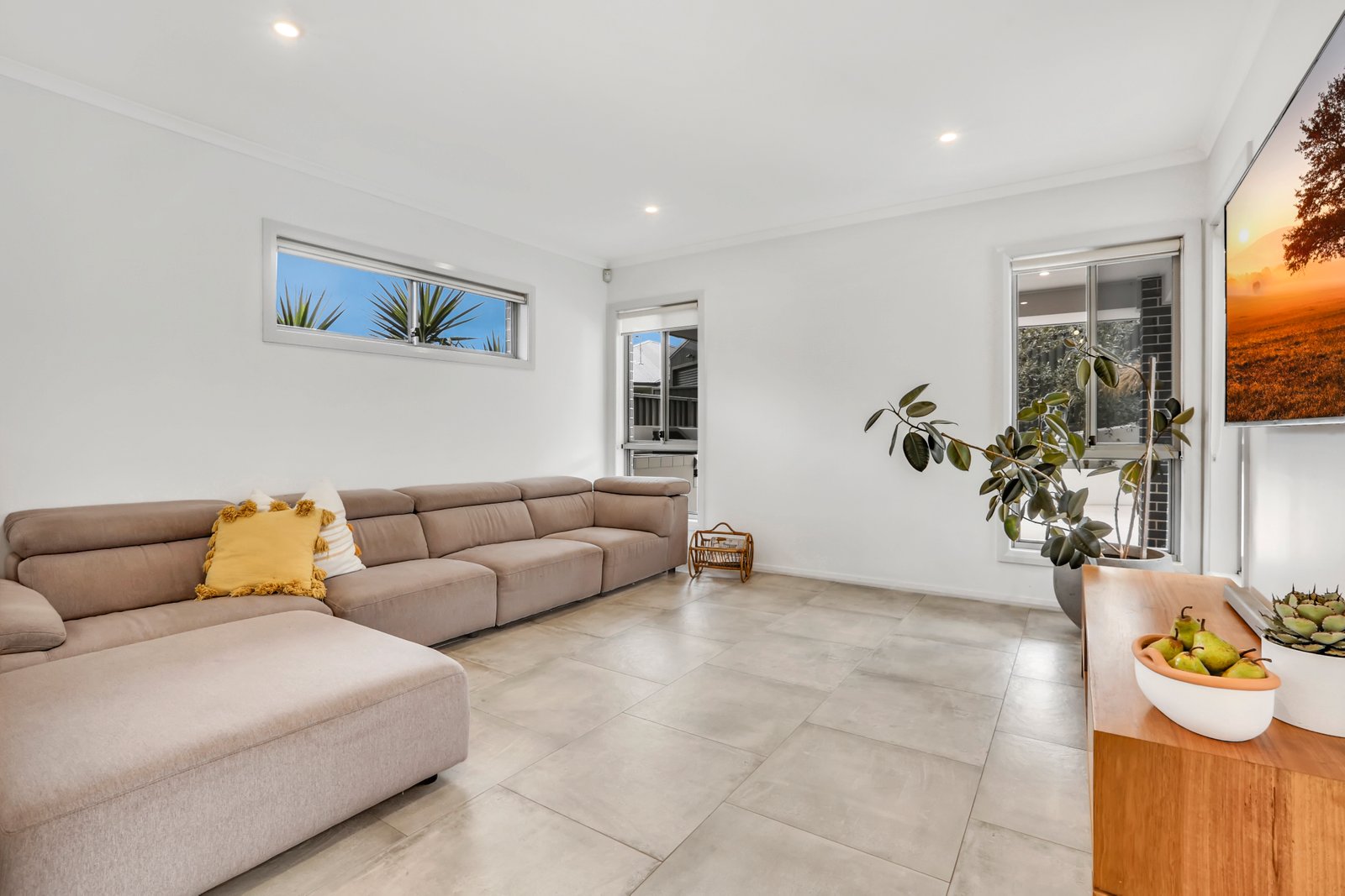 61 Morson Avenue HORSLEY 8
