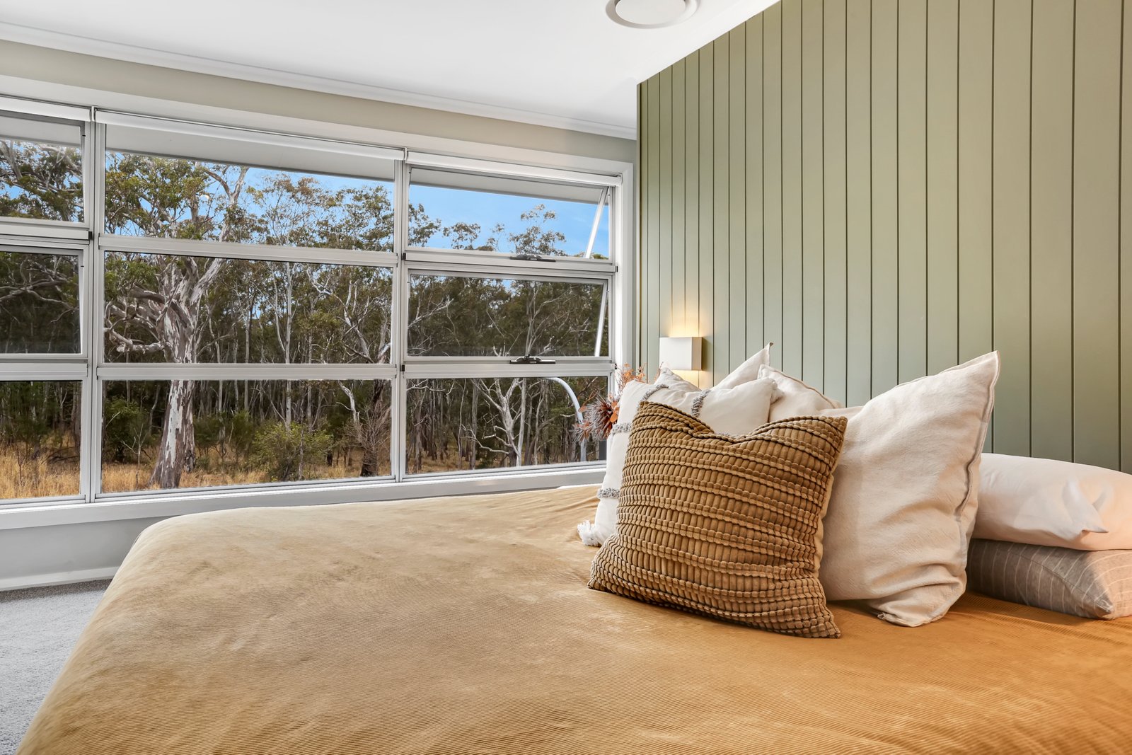 61 Morson Avenue HORSLEY 10