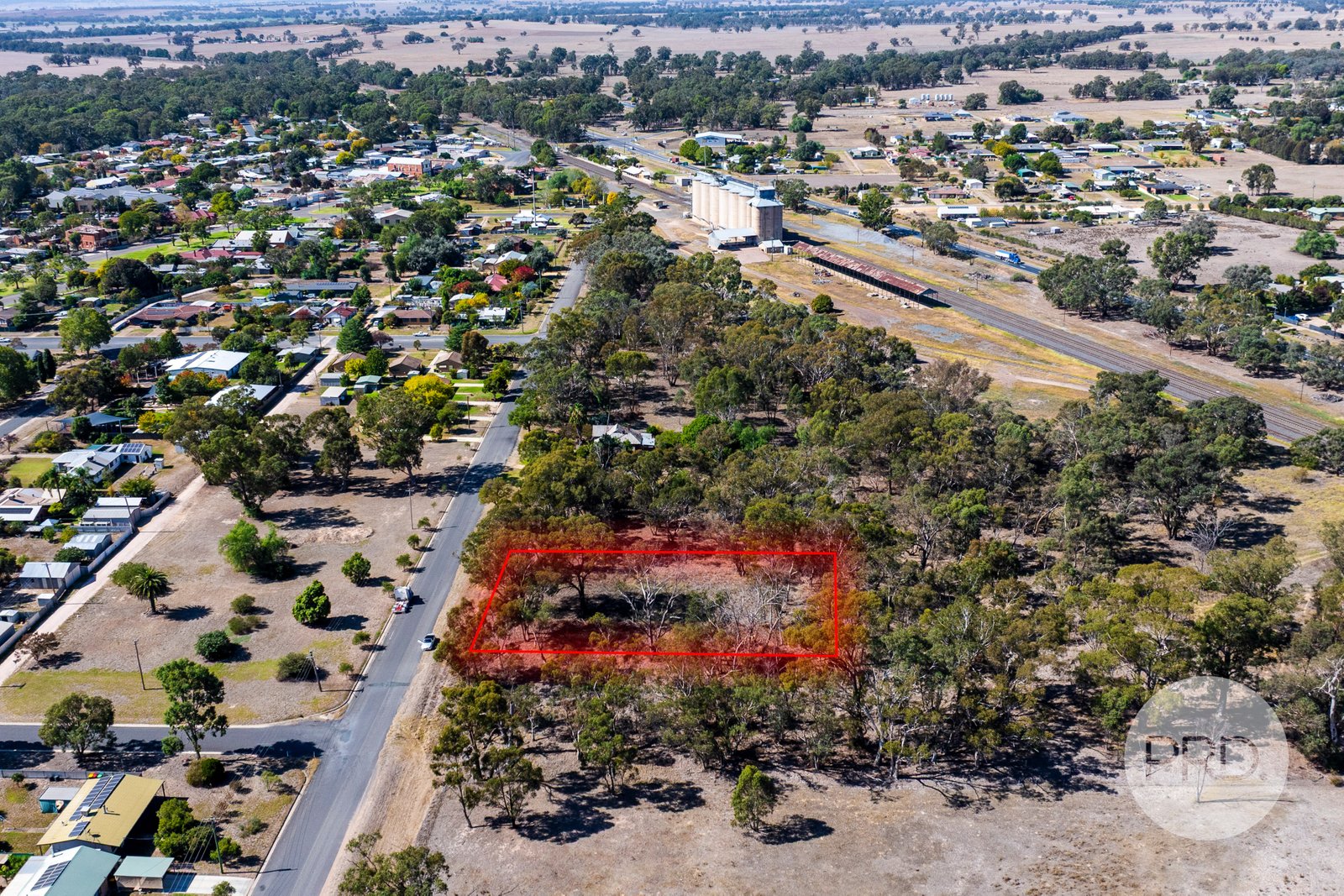 61 Nicholas Street THE ROCK 1