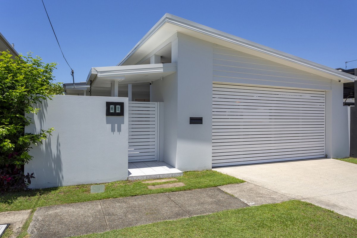 61 Nobby Parade MIAMI 18