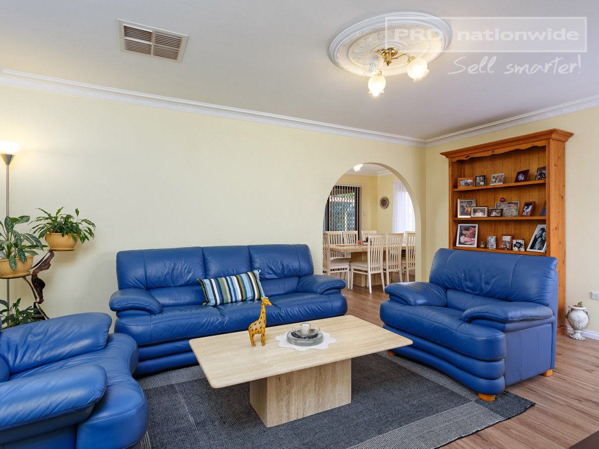 61 Northcott Parade MOUNT AUSTIN 4