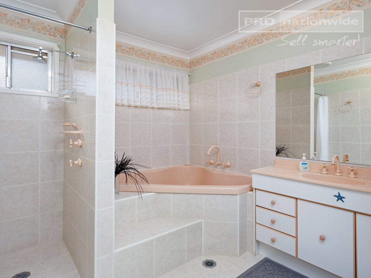 61 Northcott Parade MOUNT AUSTIN 8