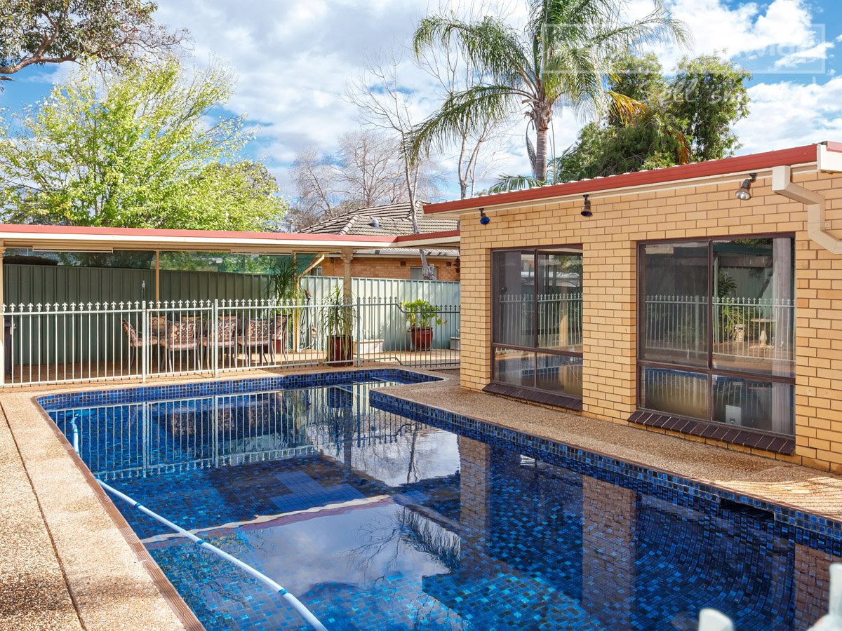 61 Northcott Parade MOUNT AUSTIN 10