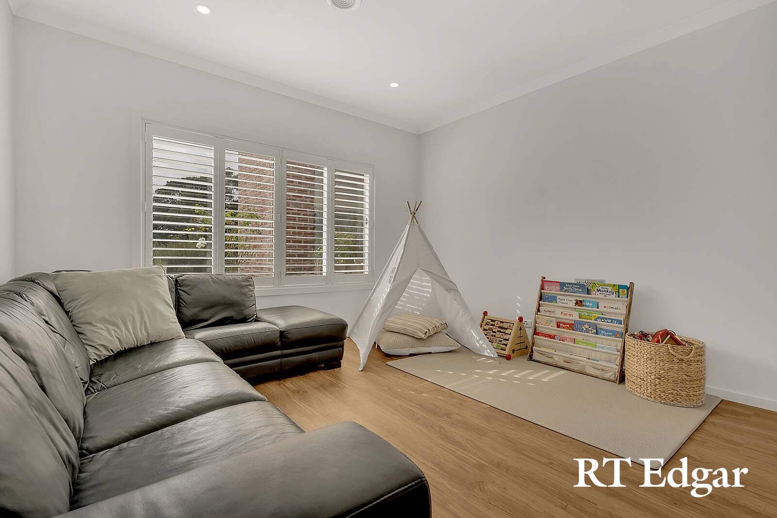 Real Estate and Property in 61 Rangeview Drive, Riddells Creek, VIC