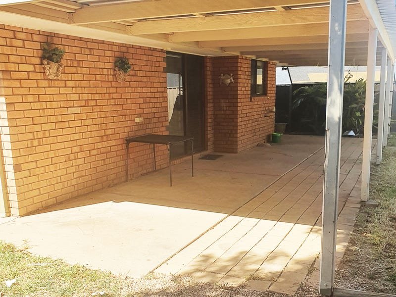 61 Riverside Avenue MILDURA 4