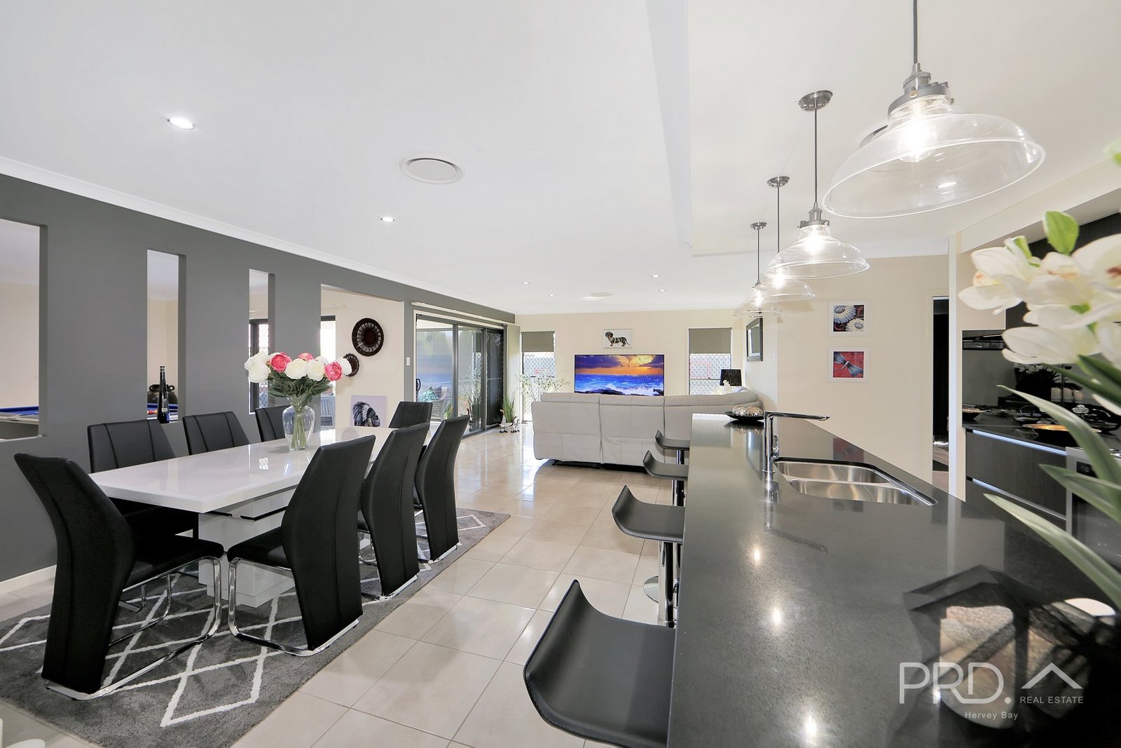 61 Royal Drive KAWUNGAN 8