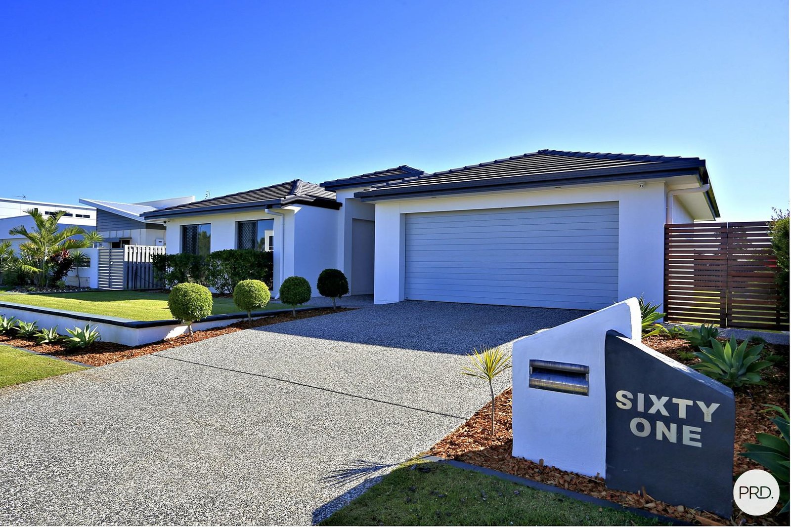 61 Royal Drive KAWUNGAN 4