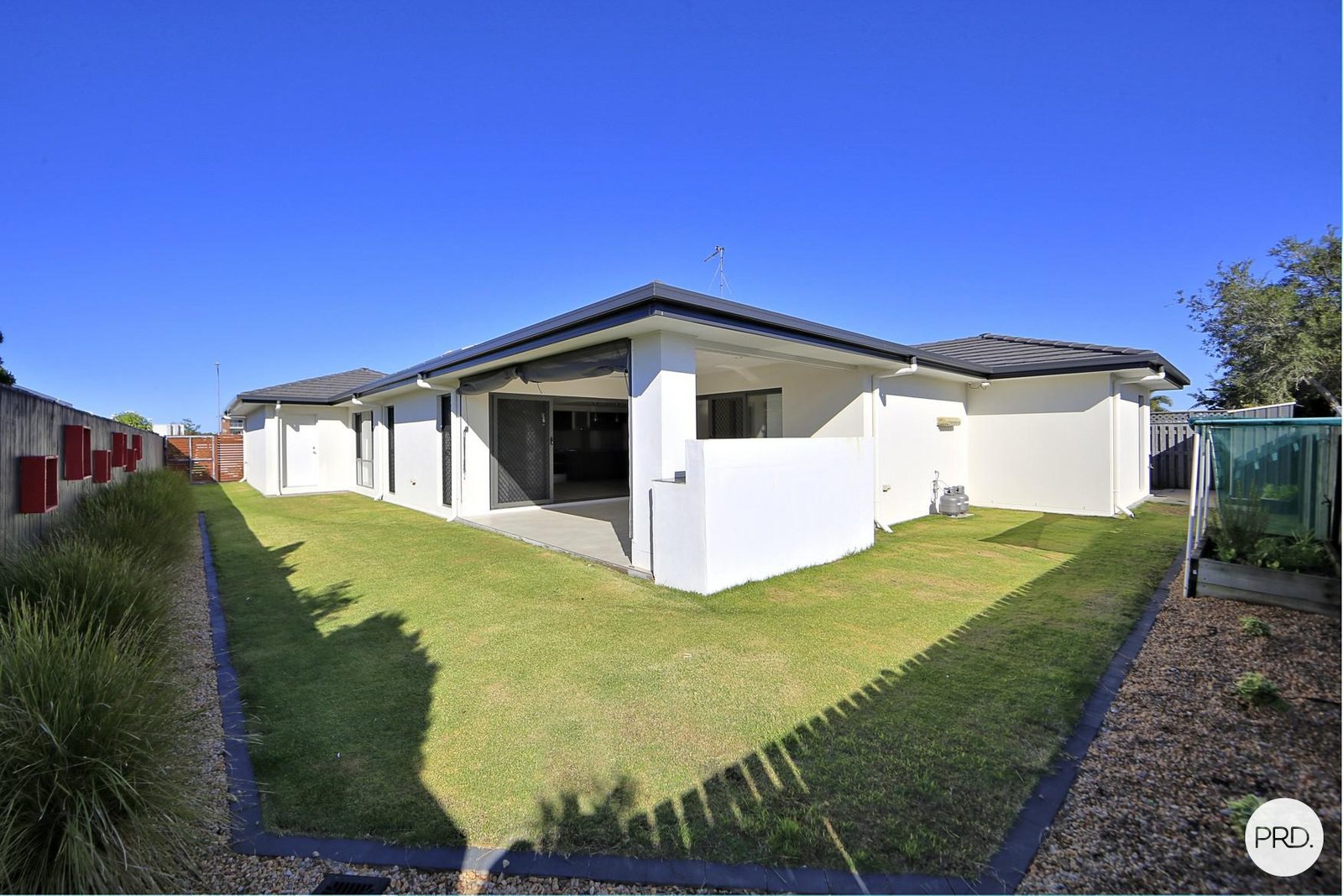 61 Royal Drive KAWUNGAN 18