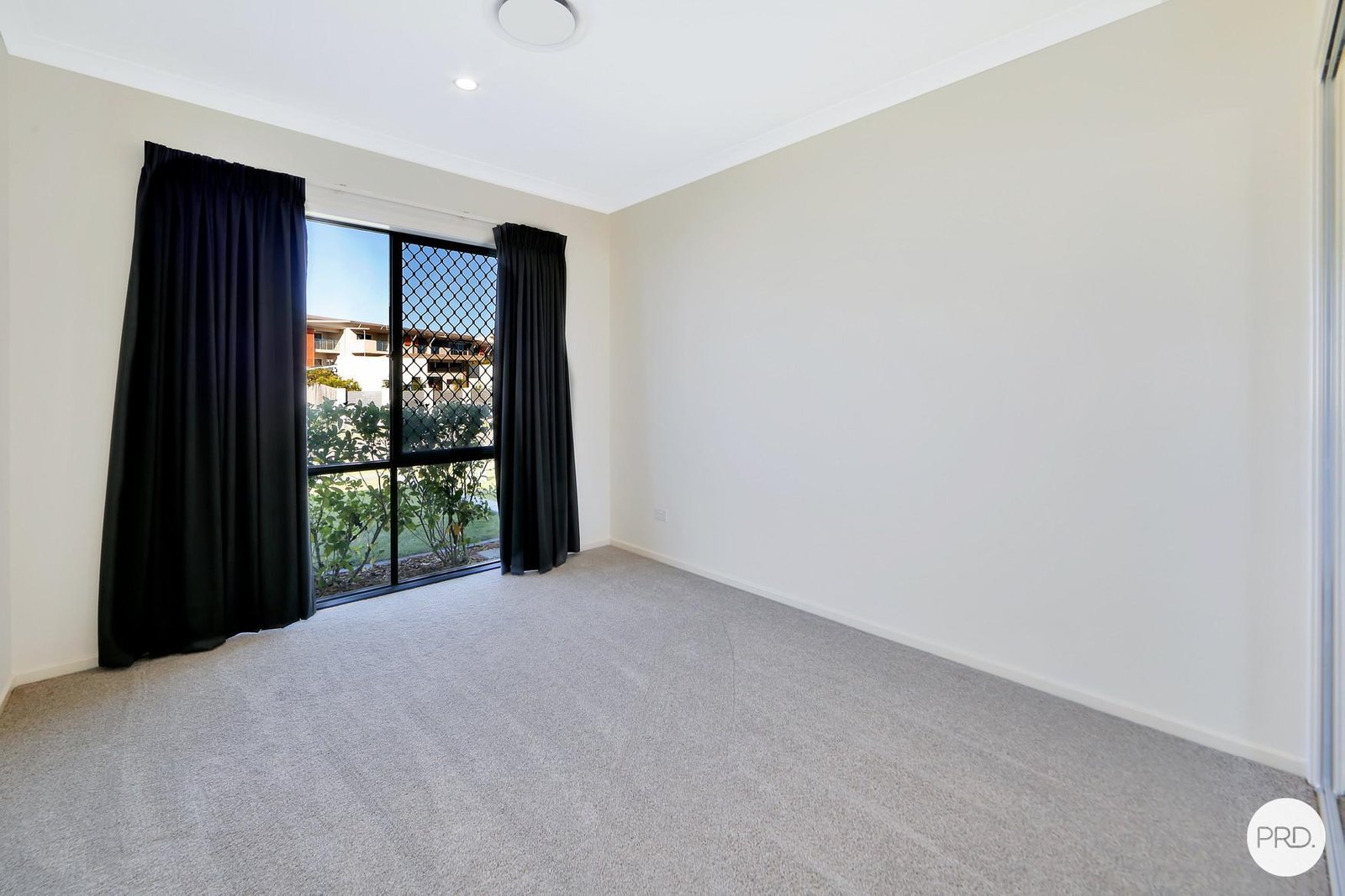 61 Royal Drive KAWUNGAN 25