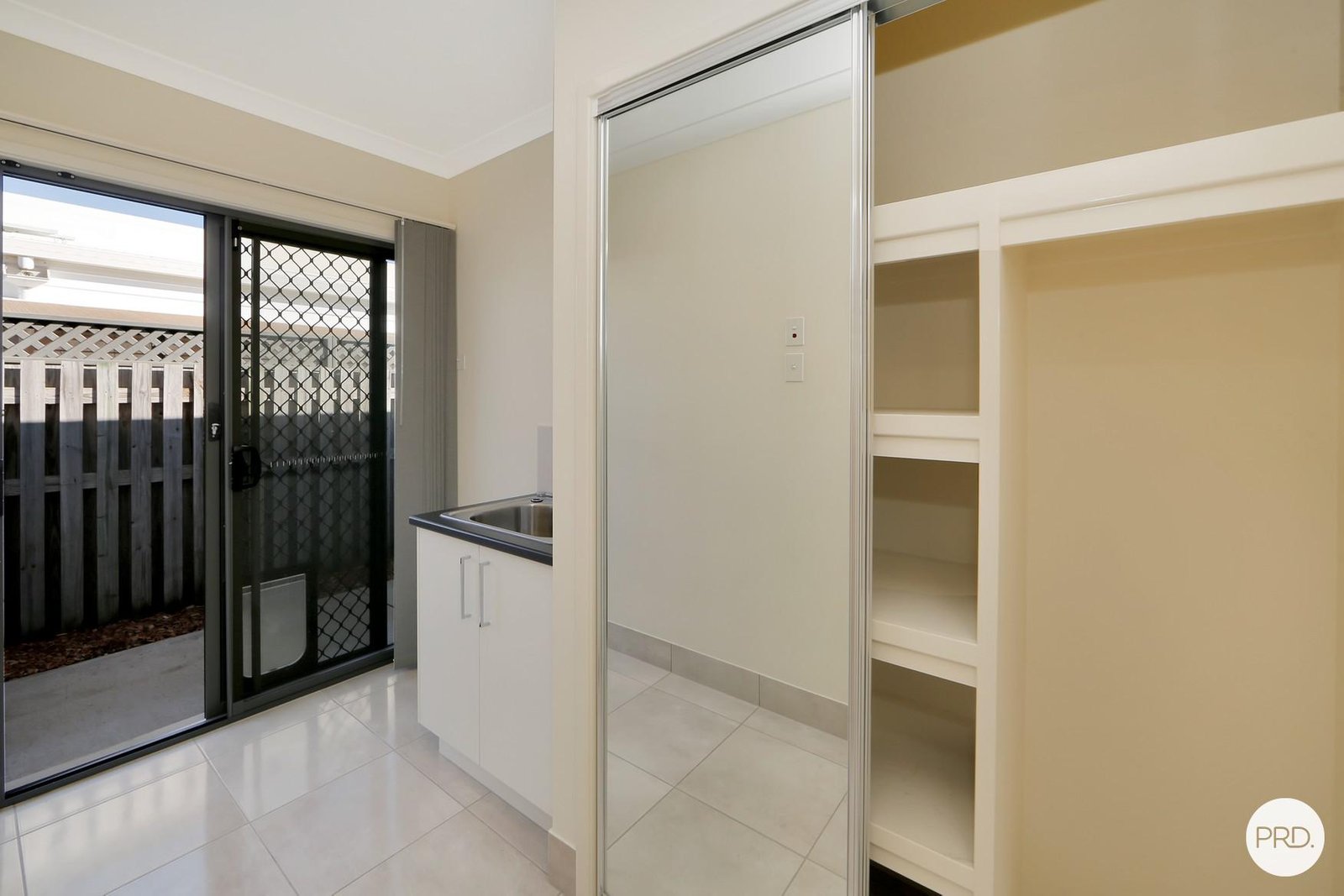 61 Royal Drive KAWUNGAN 29