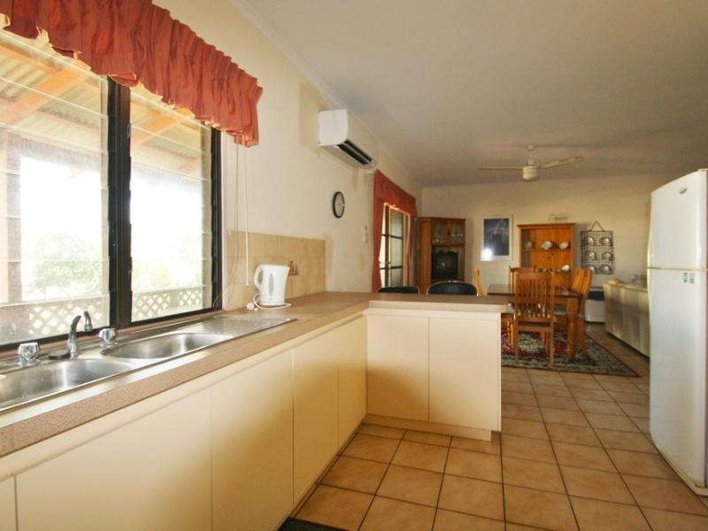 6/1 Saville Street BROOME 4