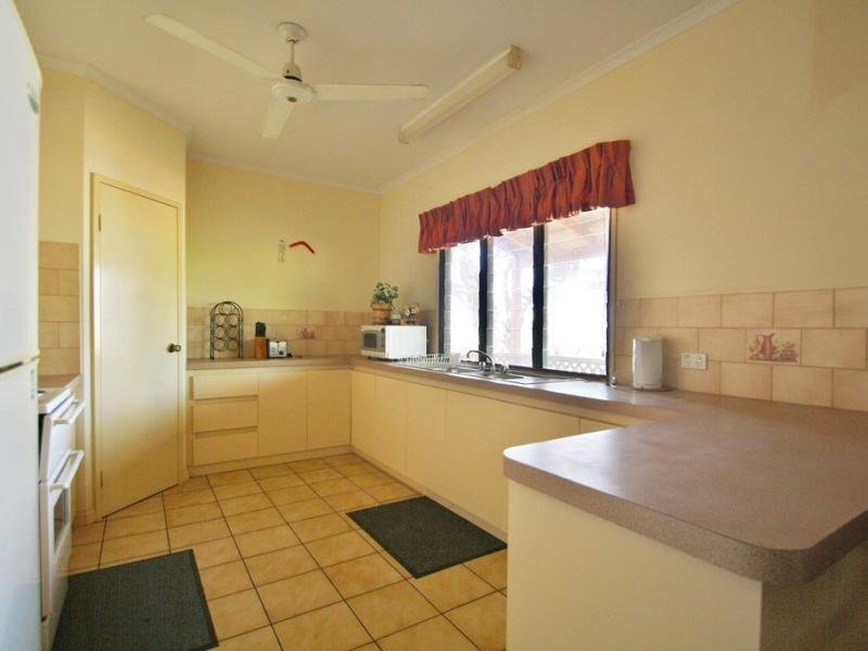 6/1 Saville Street BROOME 5