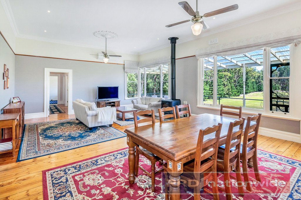 61 Sexton Court GORDON 12