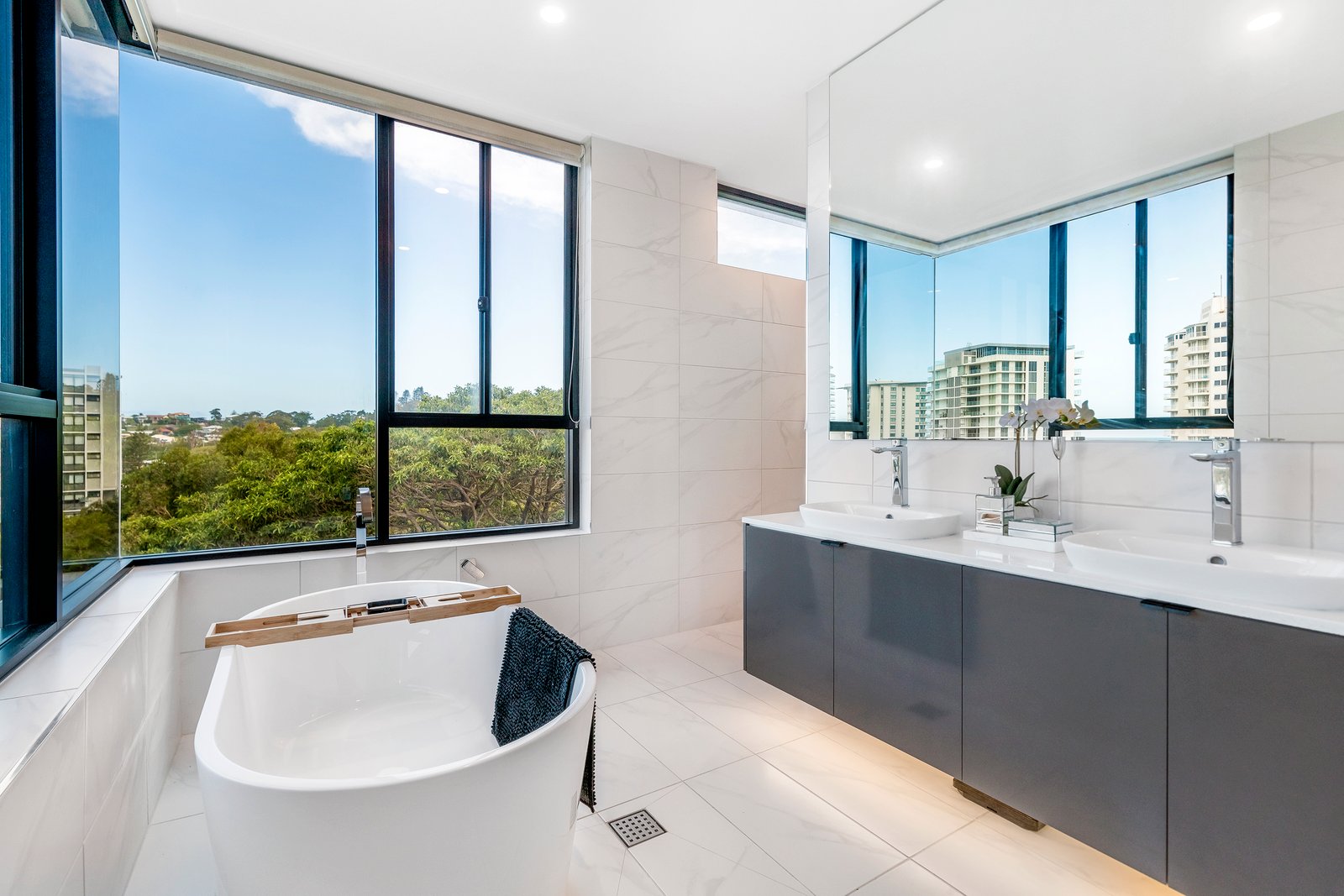 6/1 South Street COOLANGATTA 10