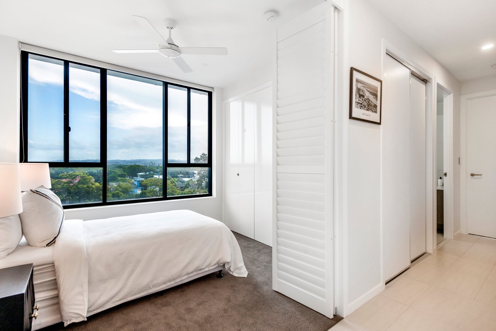 6/1 South Street COOLANGATTA 12