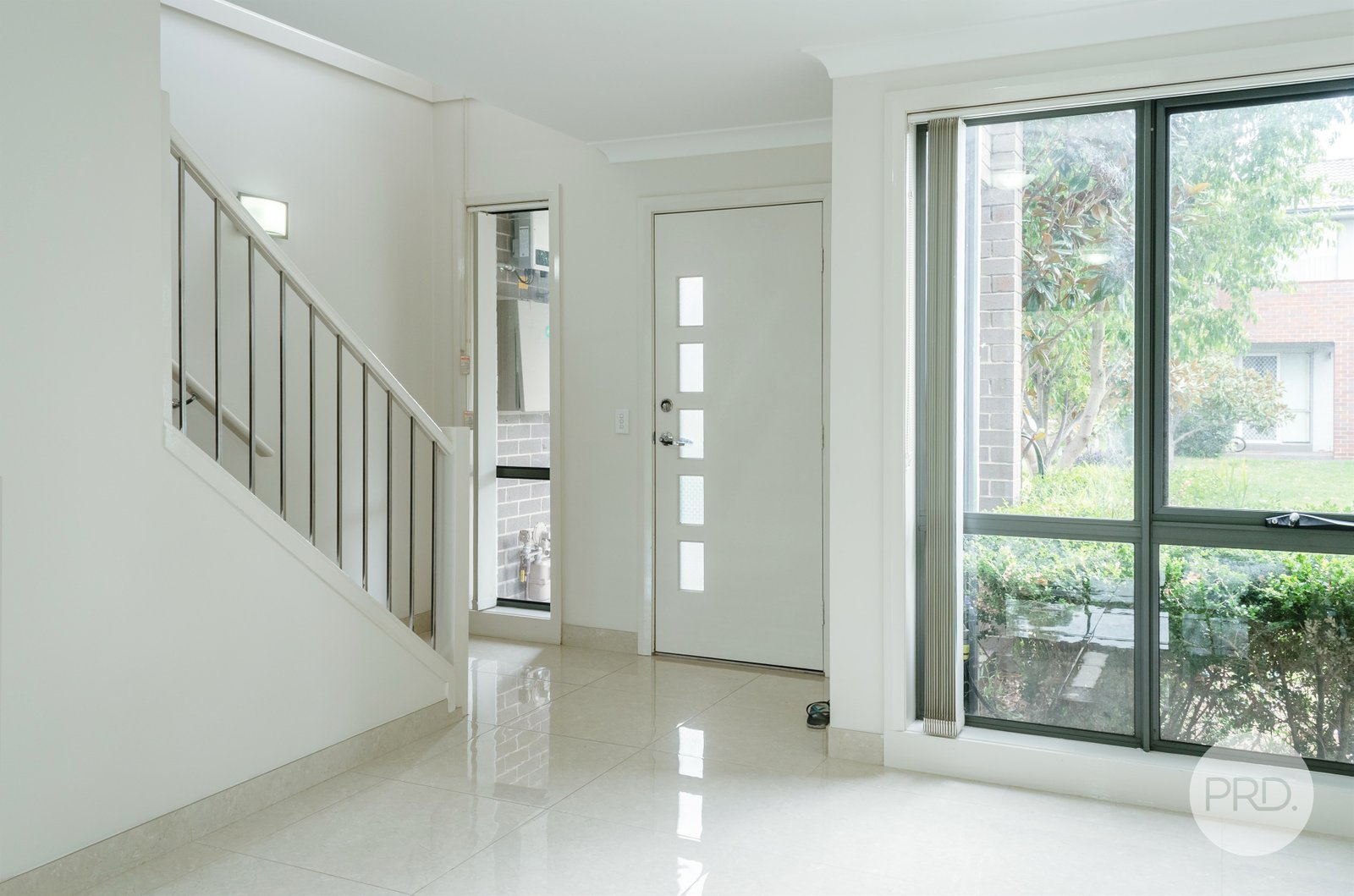 61 sovereign cct  GLENFIELD 2